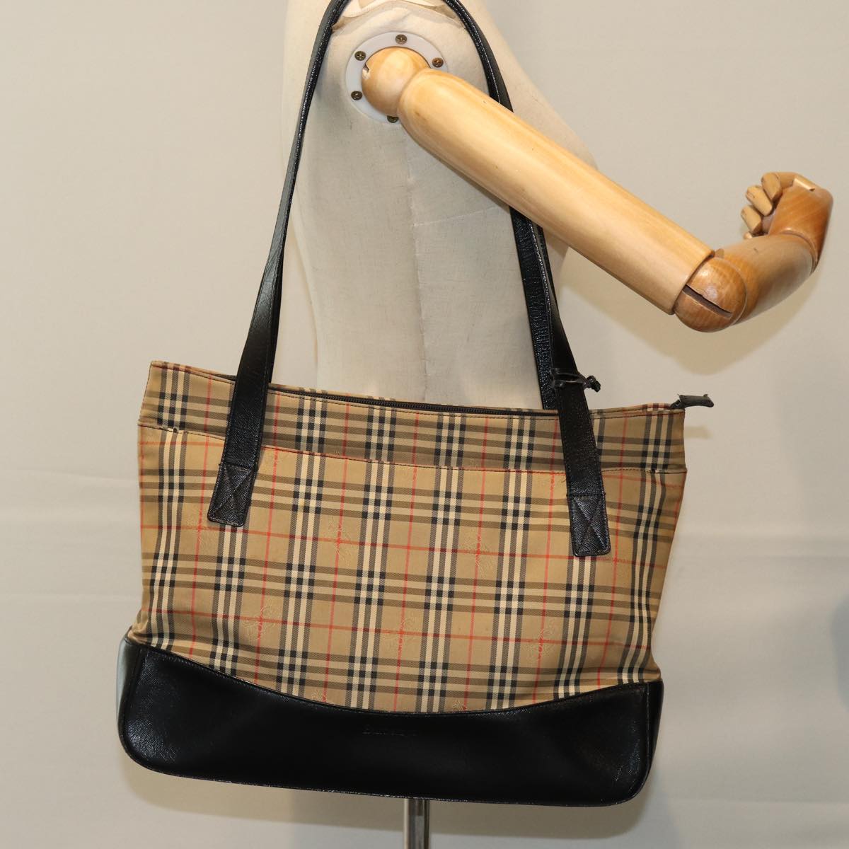 BURBERRY Nova Check Tote