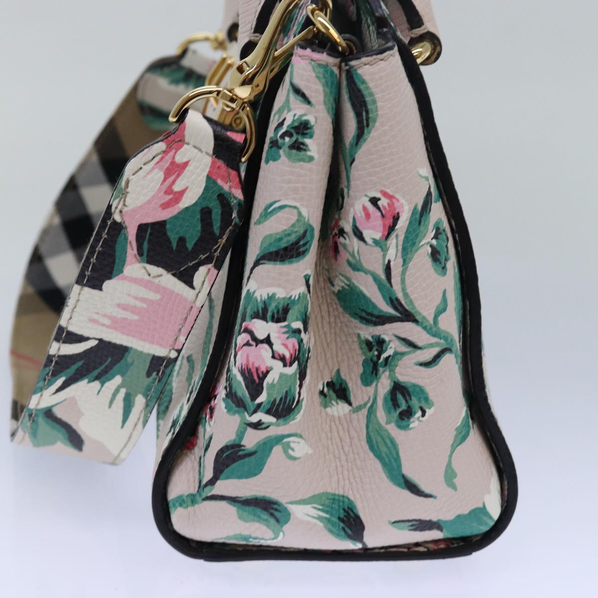 BURBERRY Handbag