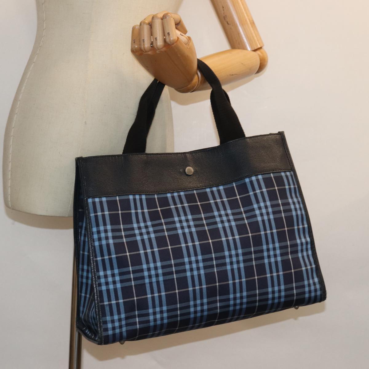 BURBERRY Nova Check Handbag