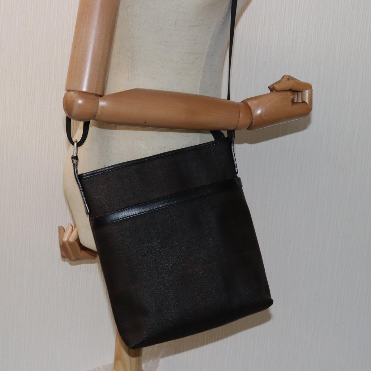 BURBERRY Nova Check Shoulder Bag