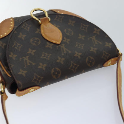 LOUIS VUITTON Saint Cloud Shoulder Bag