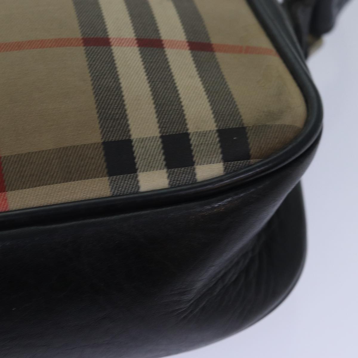 BURBERRY Nova Check Shoulder Bag
