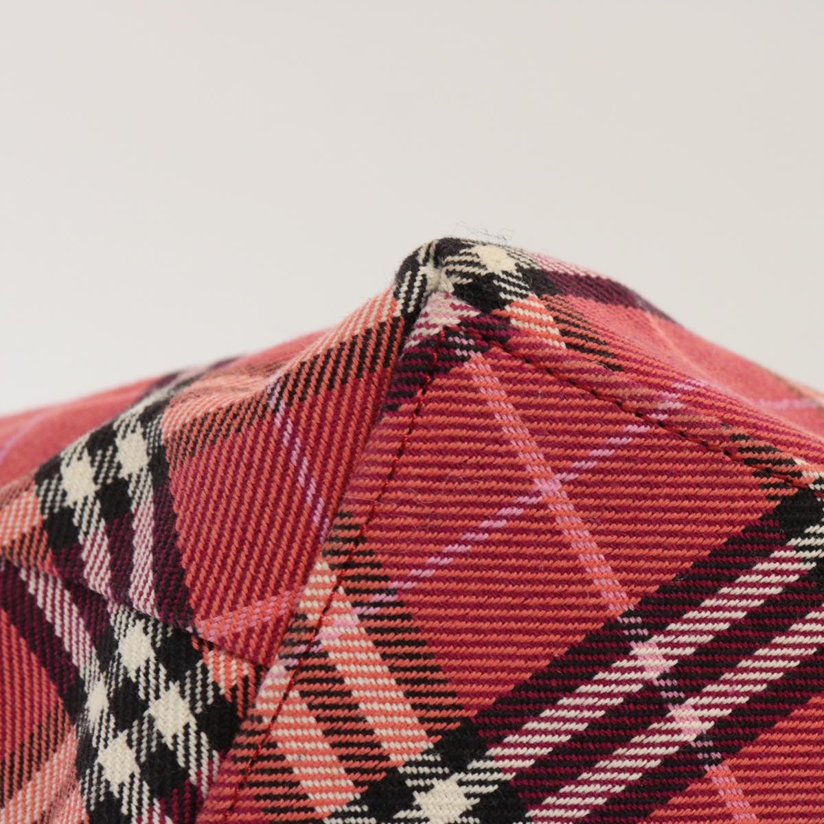 BURBERRY Handbag