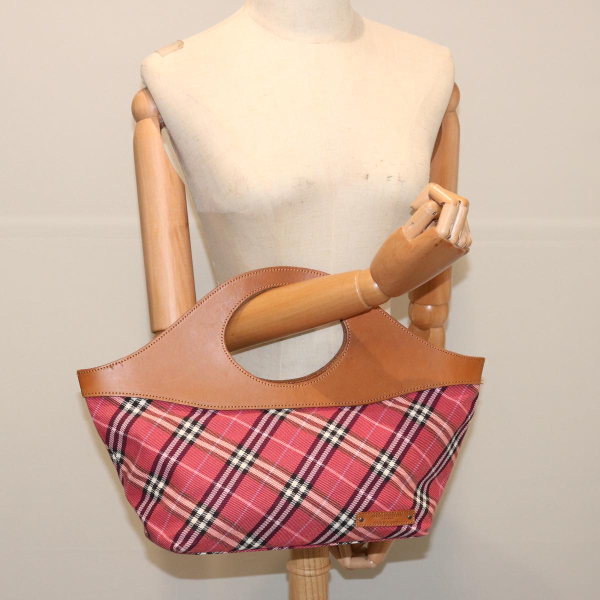 BURBERRY Handbag