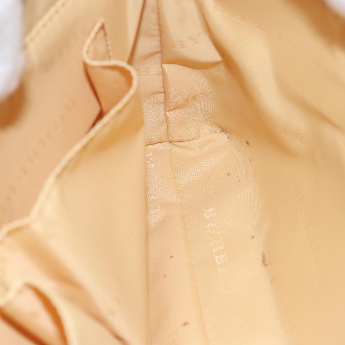 BURBERRY Handbag