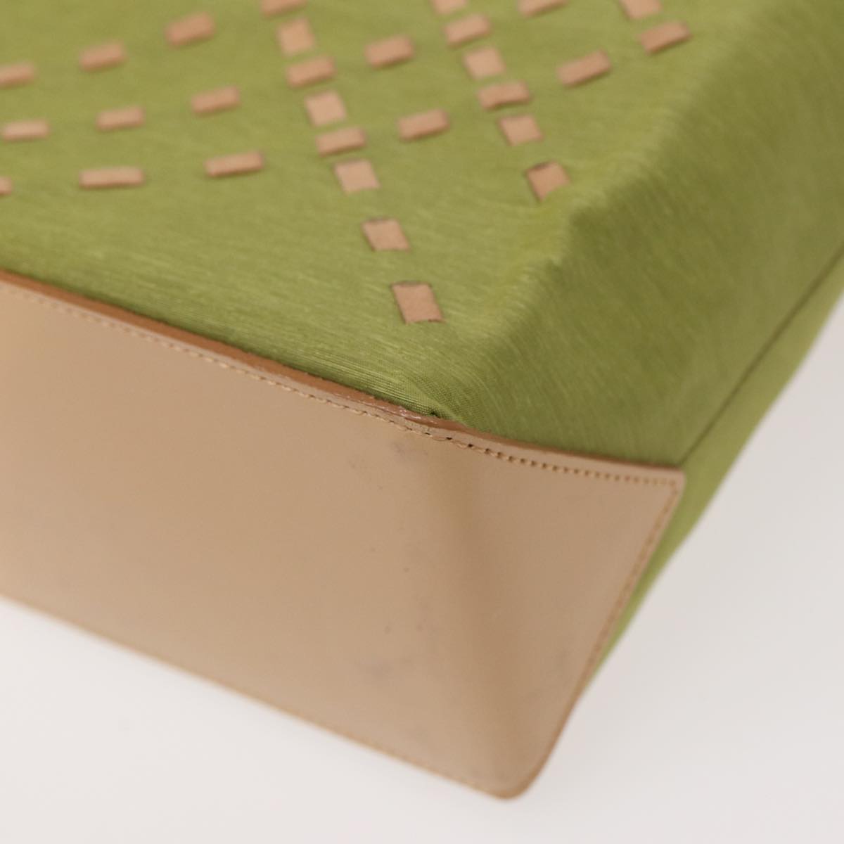 BURBERRY Handbag