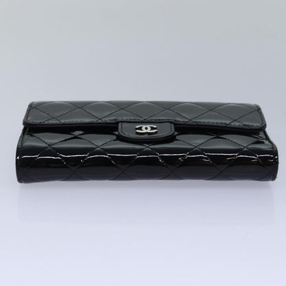 CHANEL Matelasse Wallet
