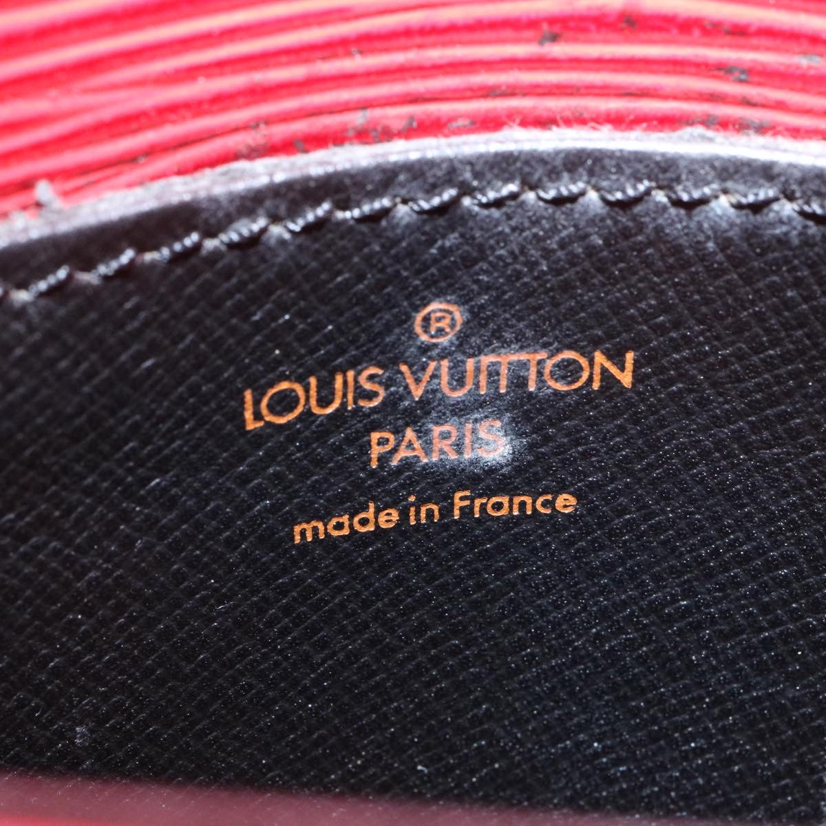 Louis Vuitton Red Leather Saint Cloud shoulder bag