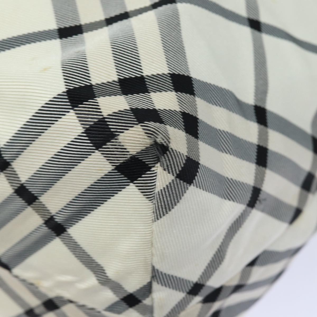 BURBERRY Nova Check Tote