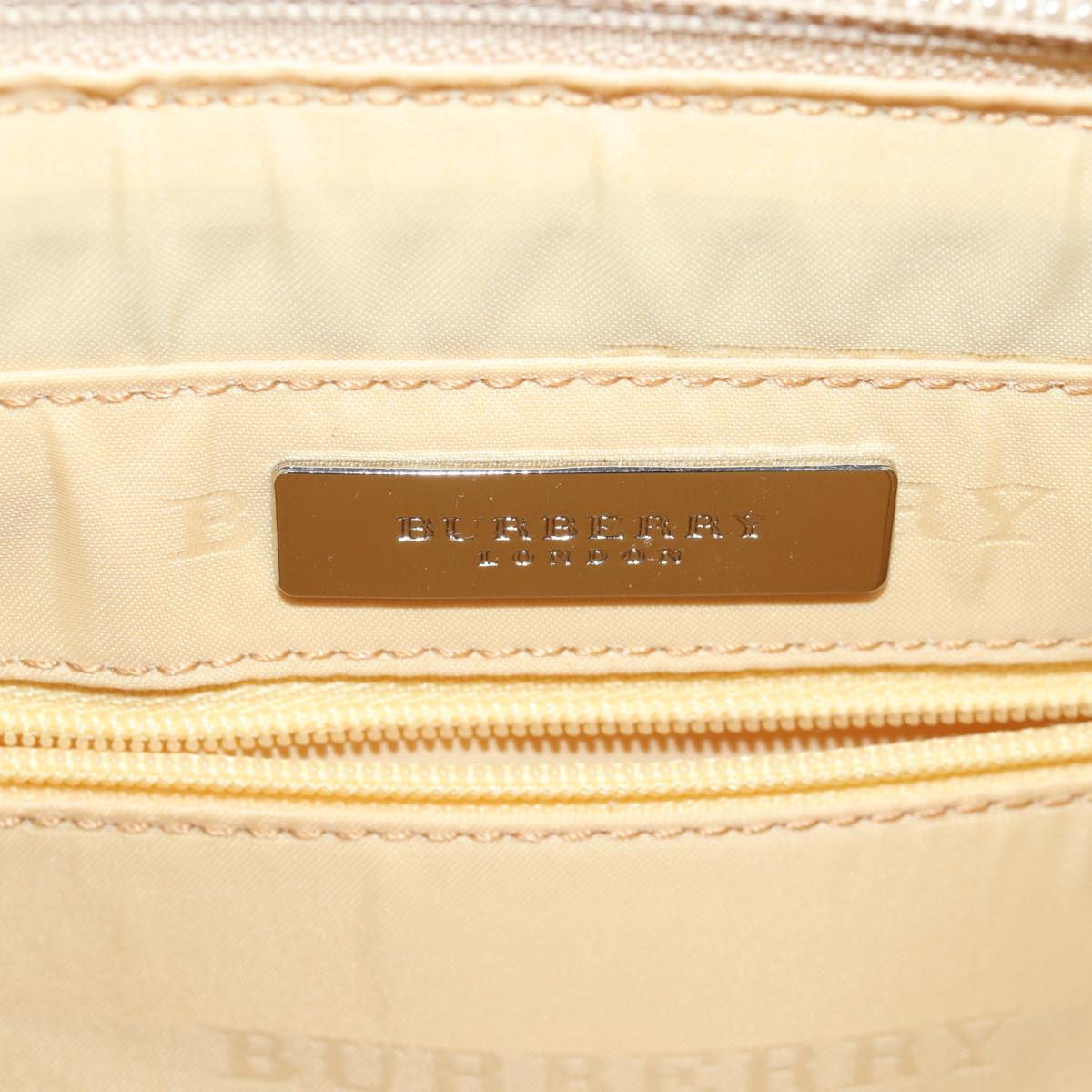 BURBERRY Handbag