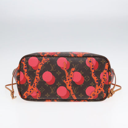 LOUIS VUITTON Neverfull MM Tote