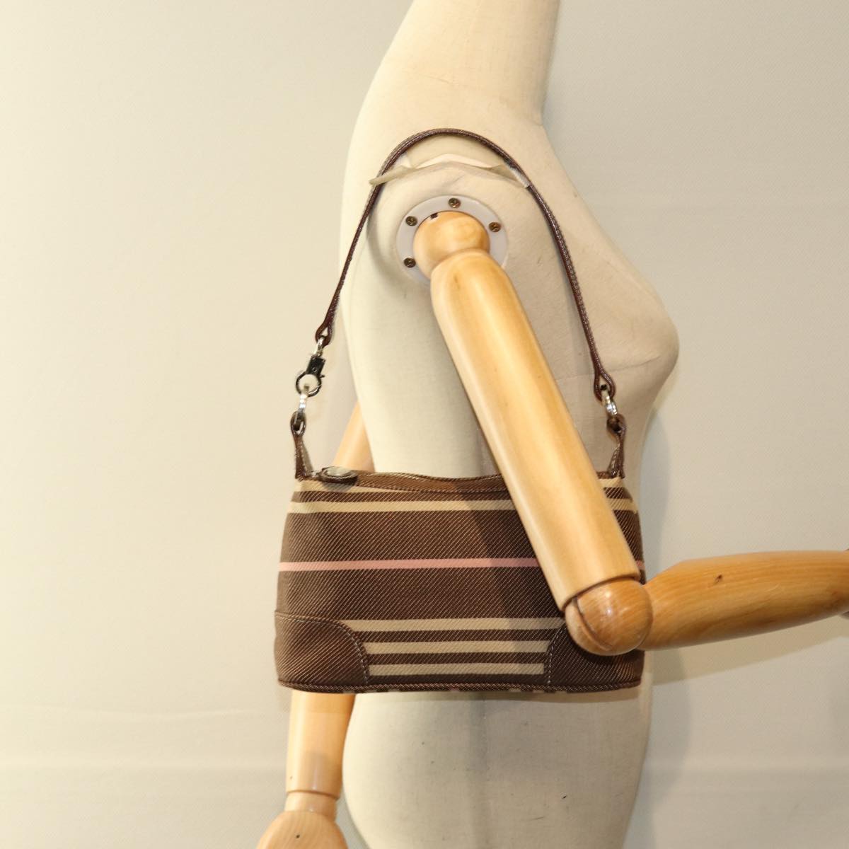 BURBERRY Handbag