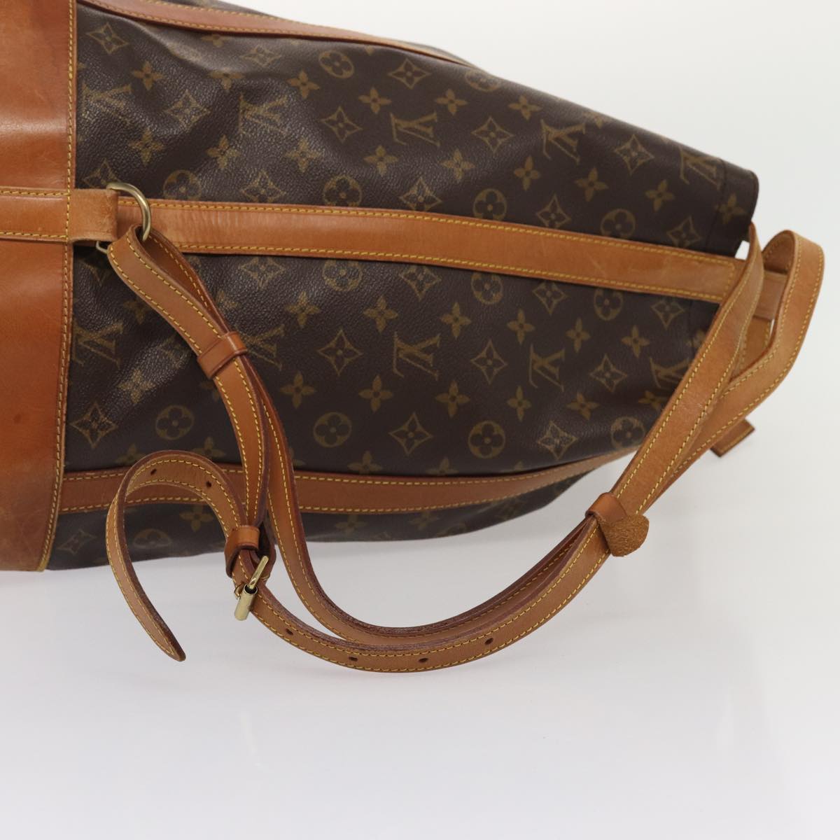 LOUIS VUITTON Randonnee Shoulder Bag