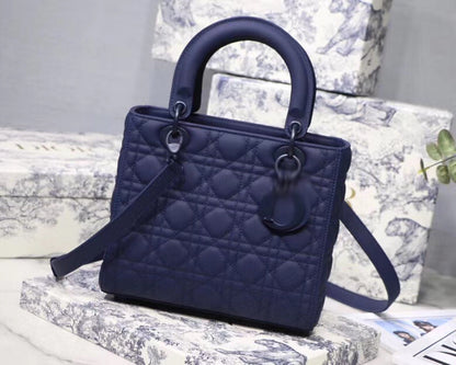 DR012    9.45x7.87x4.33inch
