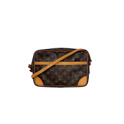 Louis Vuitton Trocadero 30 in Monogram Canvas