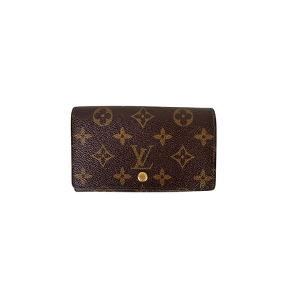 Louis Vuitton Wallet Medium in Monogram Canvas