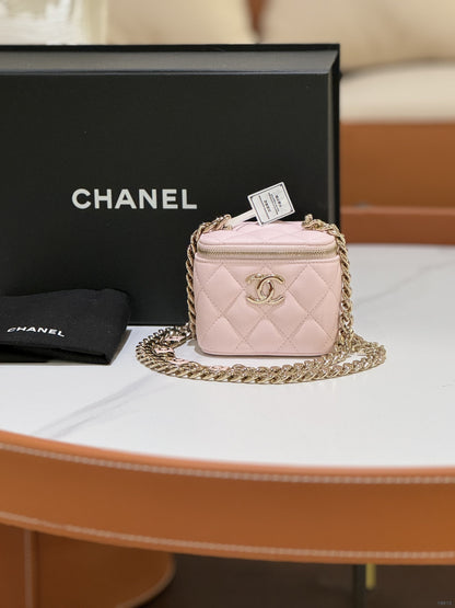 CHANEL BOX BAG PINK LAMBSKIN WITH GOLD CHAIN