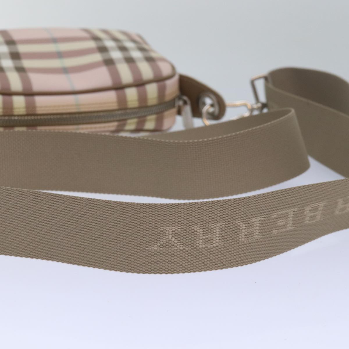 BURBERRY Nova Check Shoulder Bag