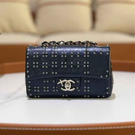 CHANEL CLASSIC FLAP MINI