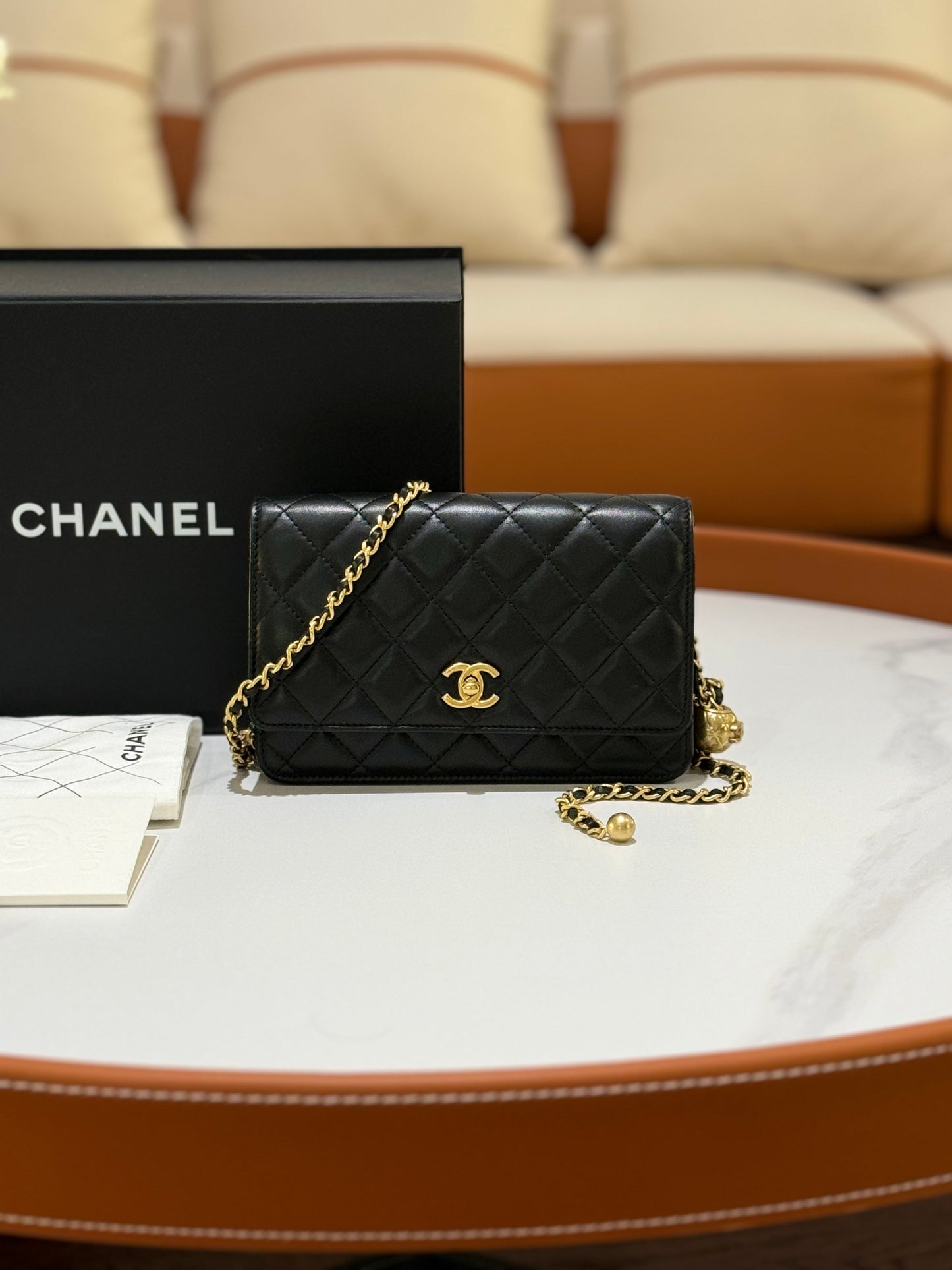 CHANEL WALLET ON CHAIN WITH PEARL CRUSH