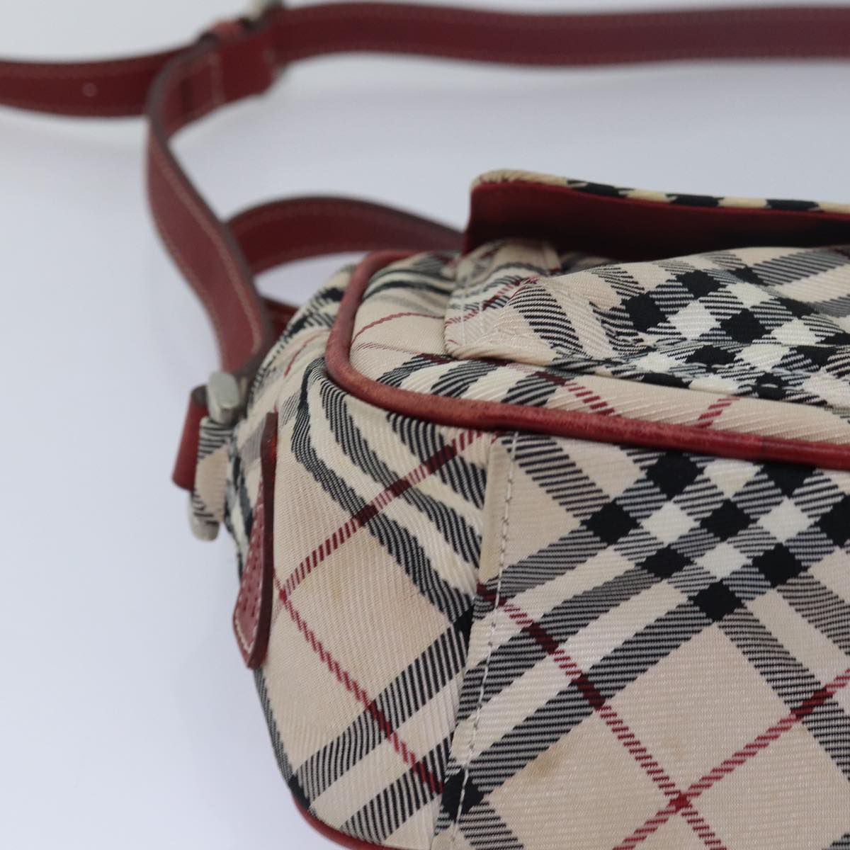 BURBERRY Nova Check Shoulder Bag