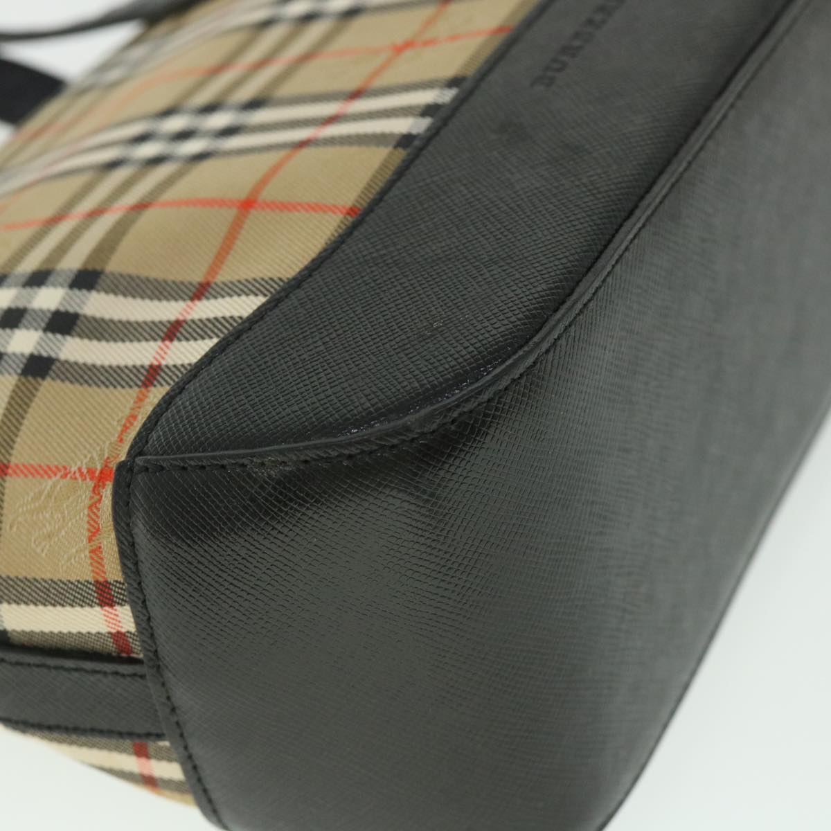 BURBERRY Handbag