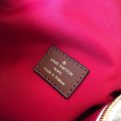 Franco Shops - Louis Vuittons  - 15516