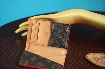 Franco Shops - Louis Vuittons  - 10950