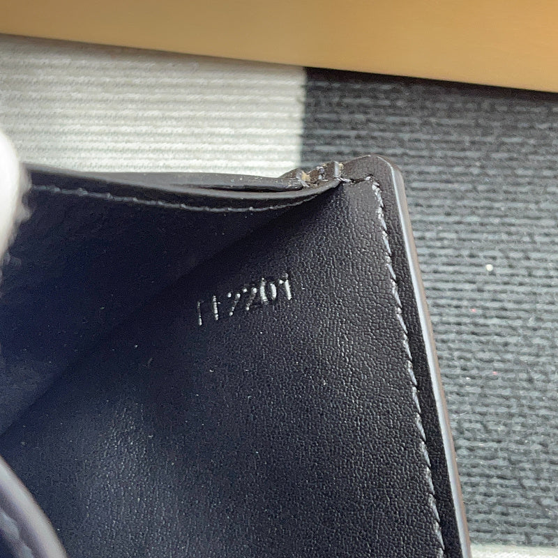 Franco Shops - Louis Vuittons  - 10853
