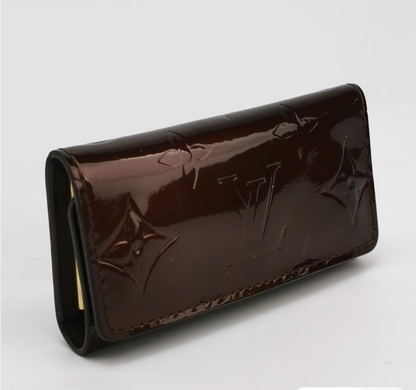 Louis Vuitton (LV) patent leather Key case wallet cherry color 250107781014831