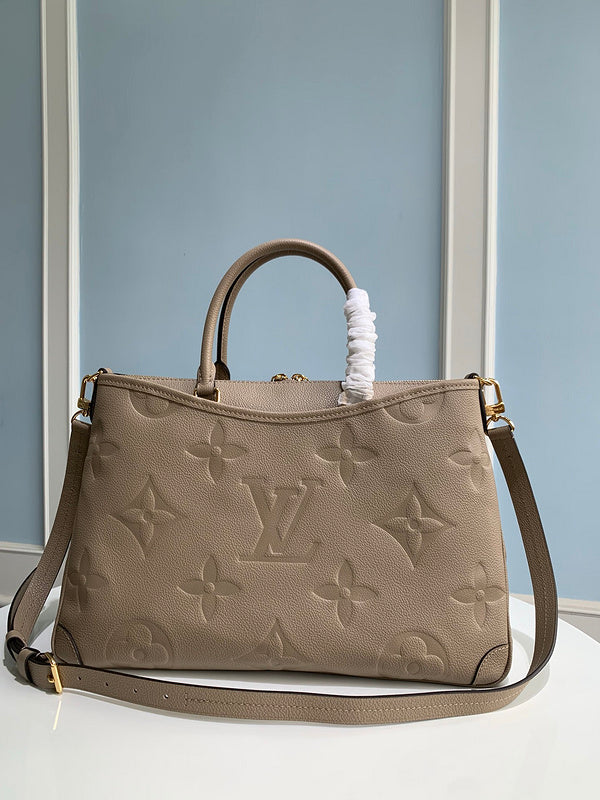 Franco Shops - Louis Vuittons  - 15408
