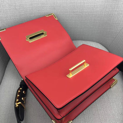 Prada Large Cahier Bag In Red/Black Leather