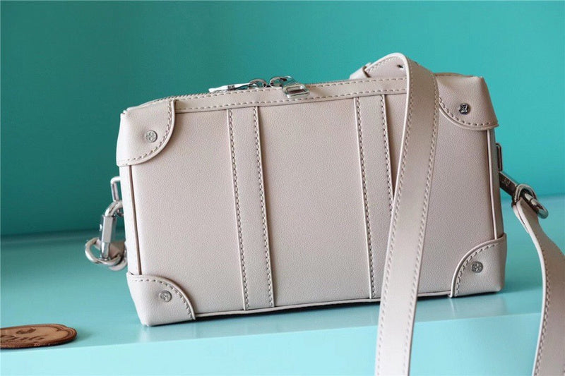 Franco Shops - Louis Vuittons  - 10258