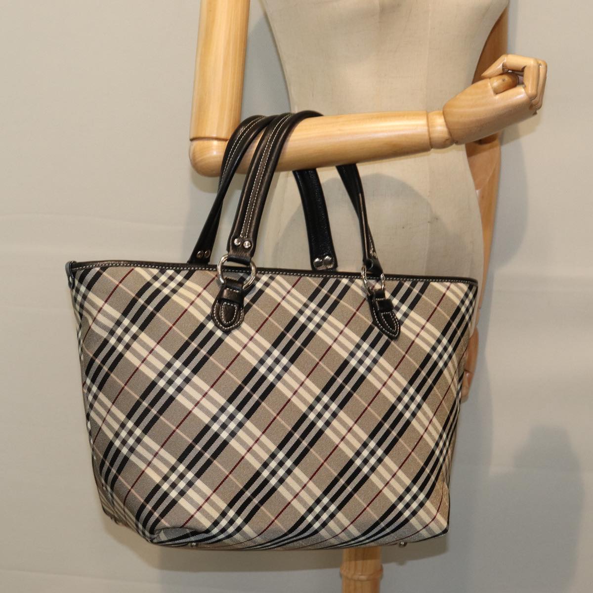 BURBERRY Nova Check Tote