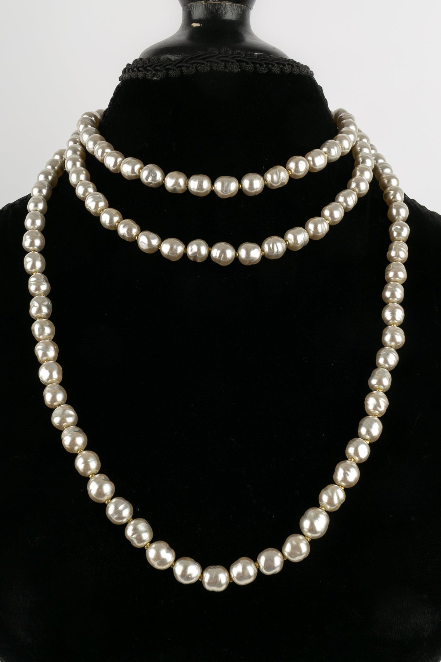 Collier / Sautoir Chanel 1981