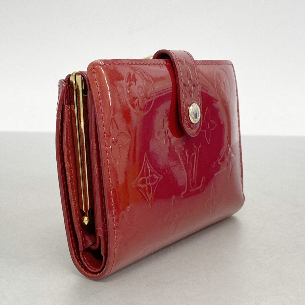 Louis Vuitton  Wallet (Bi-Fold)