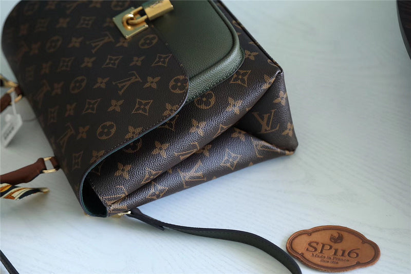 The Franco Shops - Louis Vuittons  - 7852