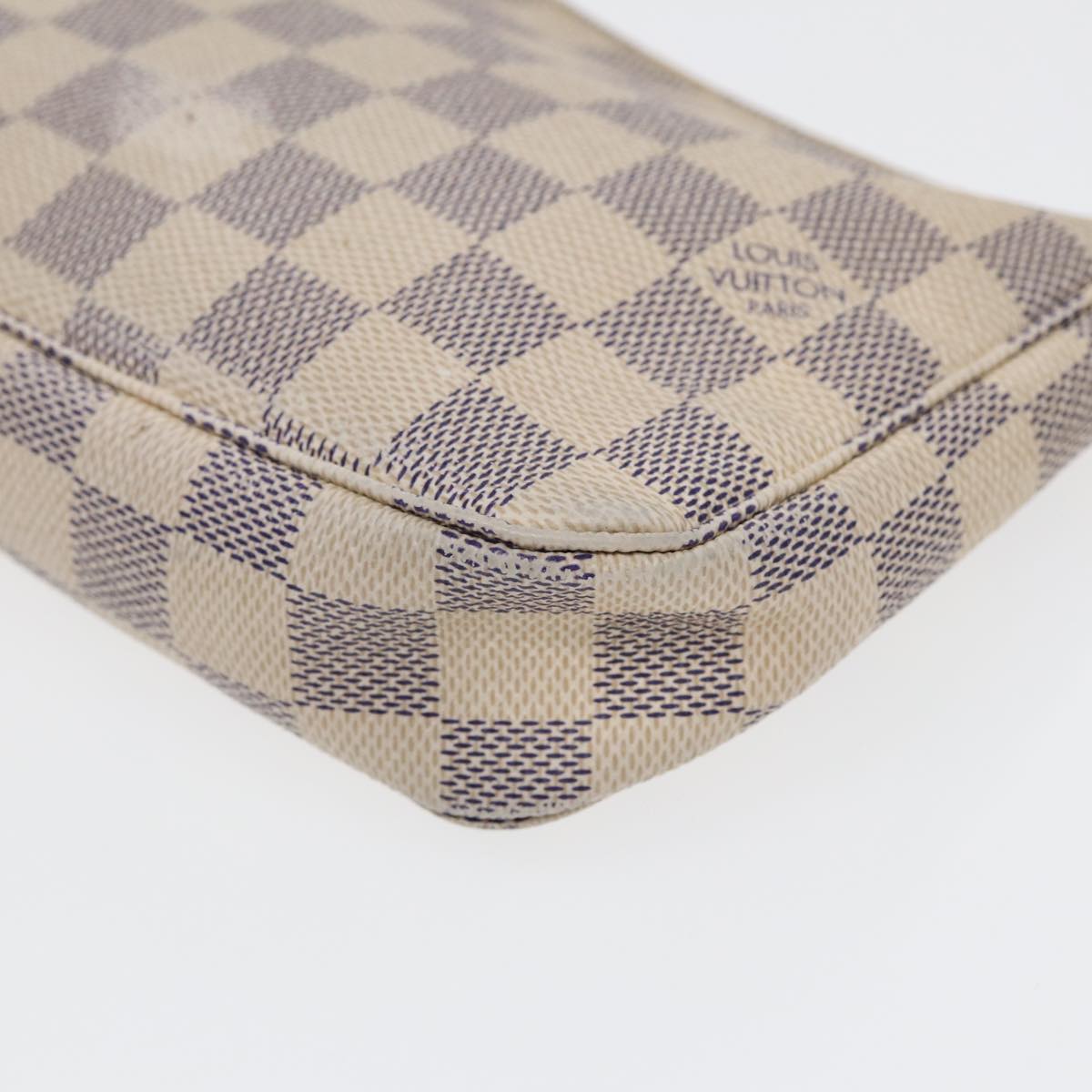 LOUIS VUITTON Pochette Accessoire Clutch Bag