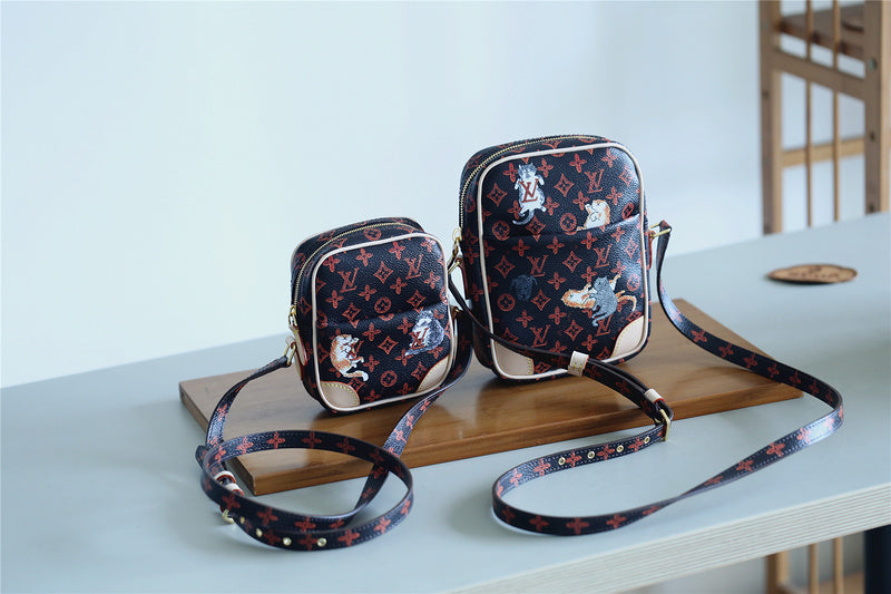 Franco Shops - Louis Vuittons  - 10386
