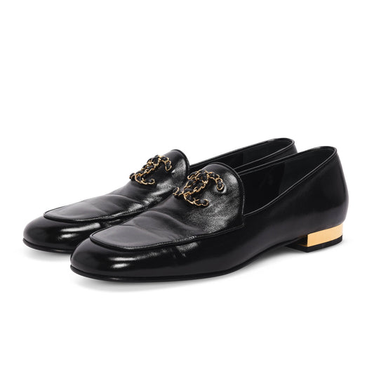 Chanel Black Glazed Goatskin Chain CC Loafers 41