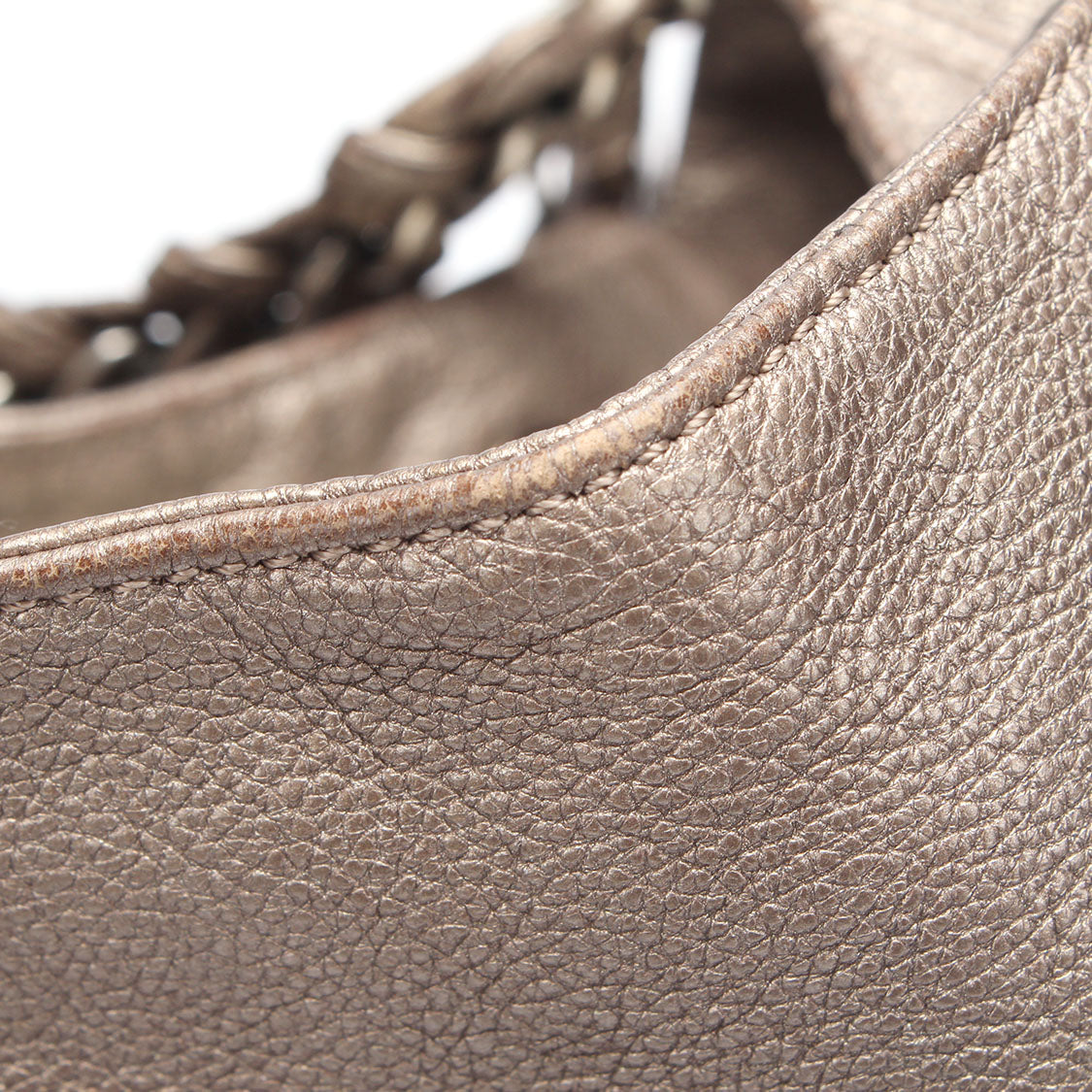Chanel Coco Cabas Tote Leather Tote Bag in Good condition
