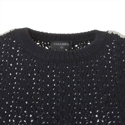 Chanel Coconut Button P72 Silk e One Earrings 36  Black