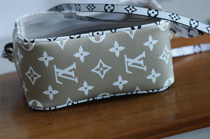 Franco Shops - Louis Vuittons  - 9394