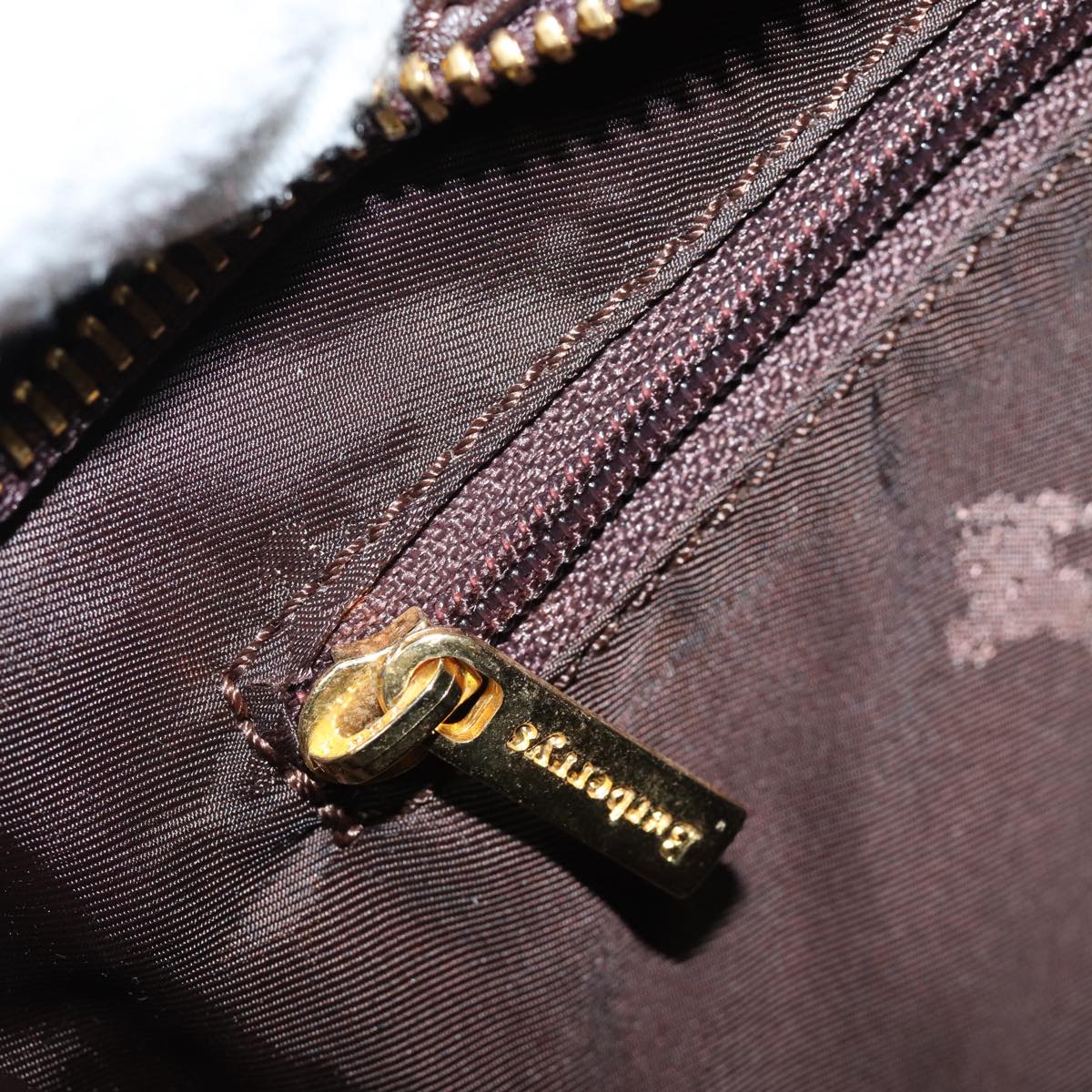 BURBERRY Nova Check Shoulder Bag