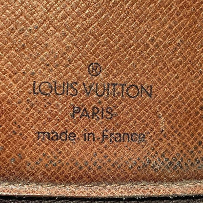 Louis Vuitton  Keycase
