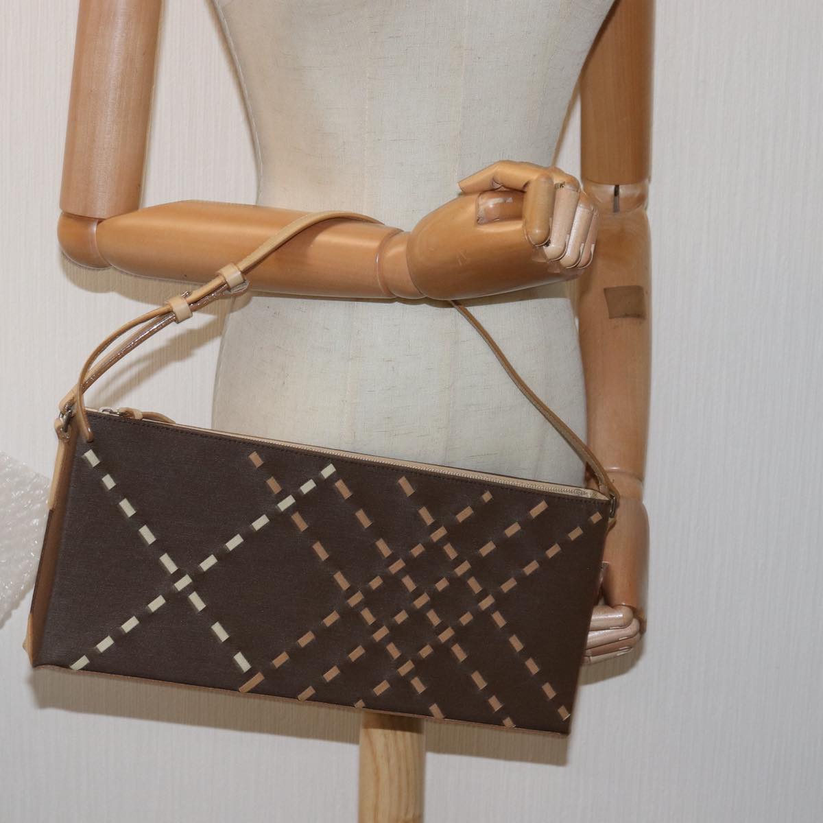 BURBERRY Handbag