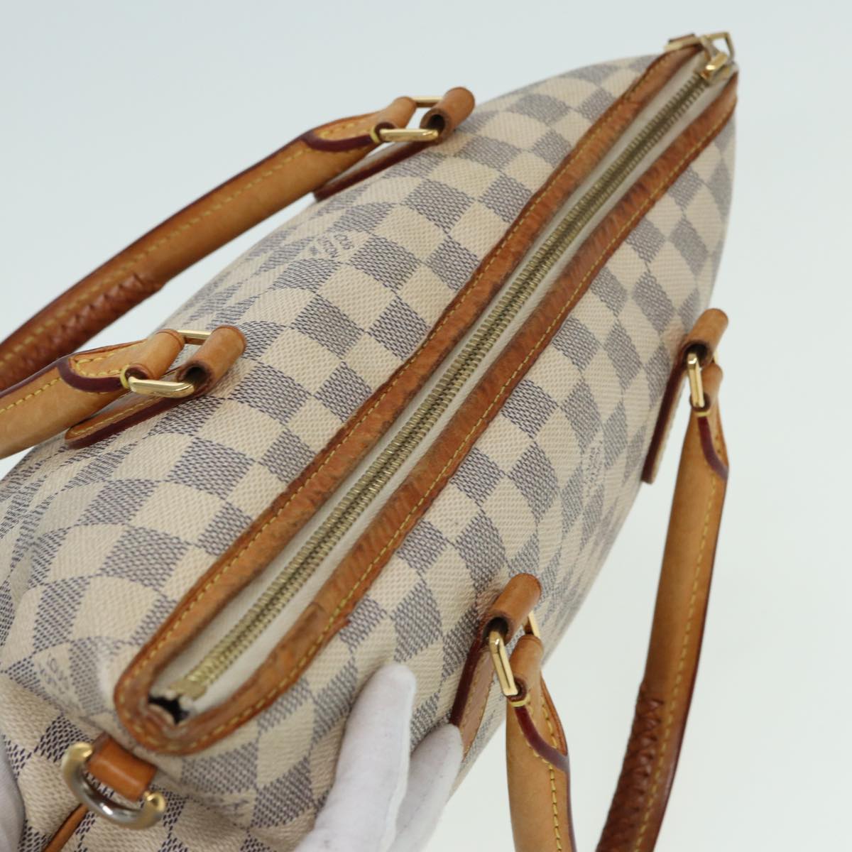 LOUIS VUITTON Riviera Handbag