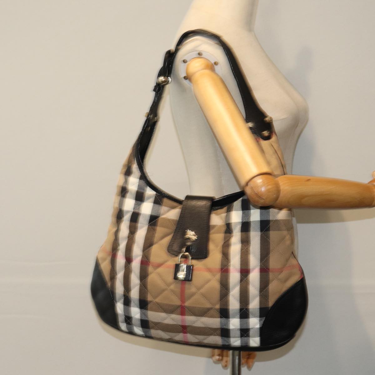 BURBERRY Nova Check Shoulder Bag