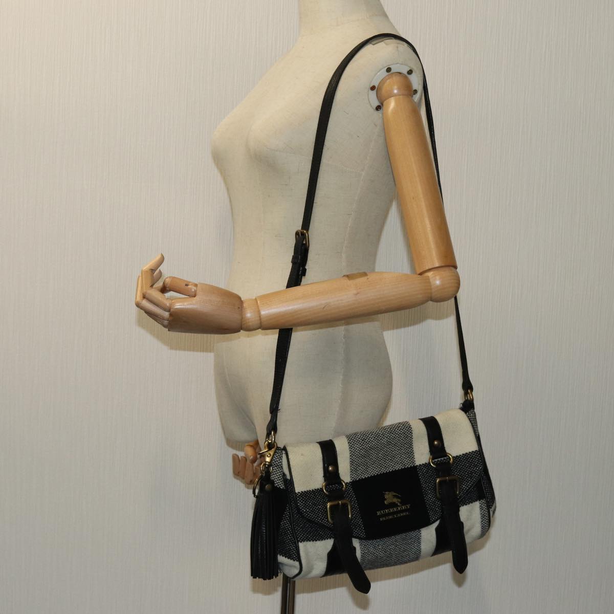 Burberry Nova Check Shoulder Bag