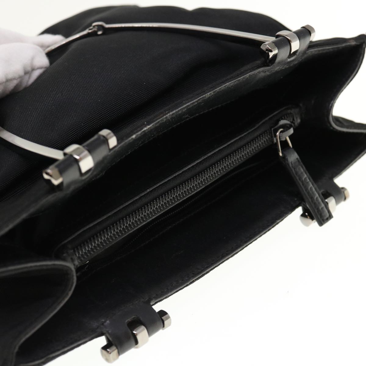 Gucci Black Synthetic Handbag